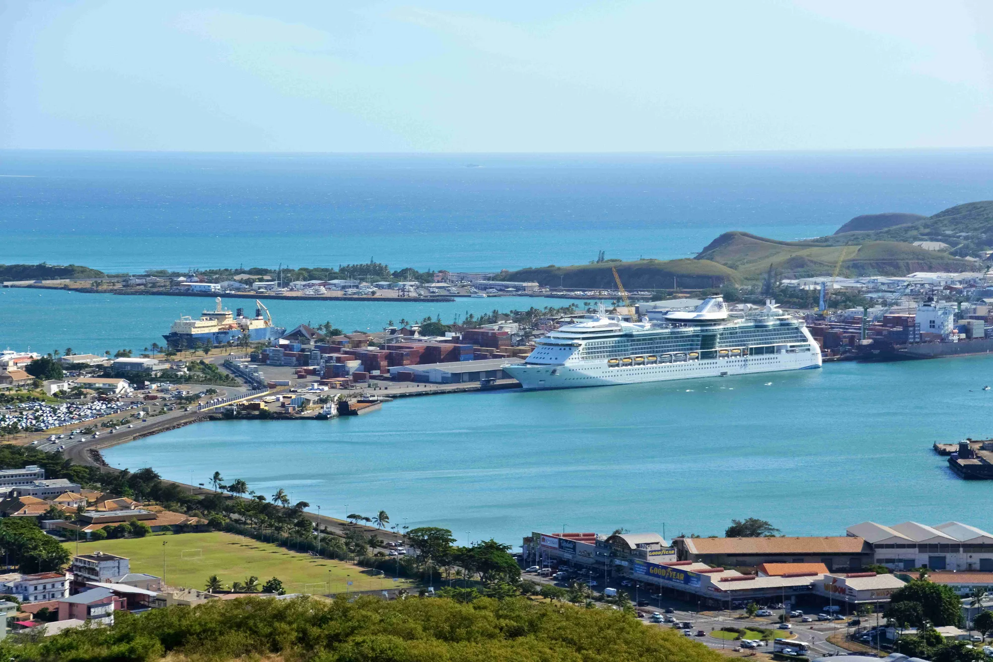 New Caledonia Driving Guide